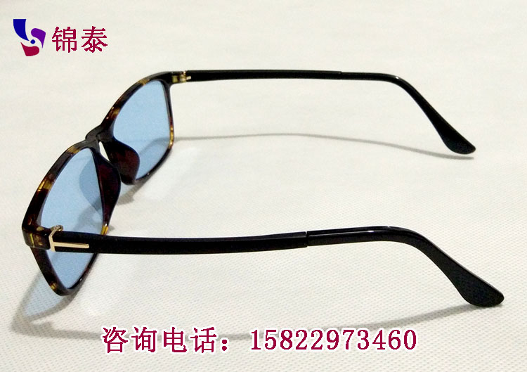 �������܌��÷��c�����R